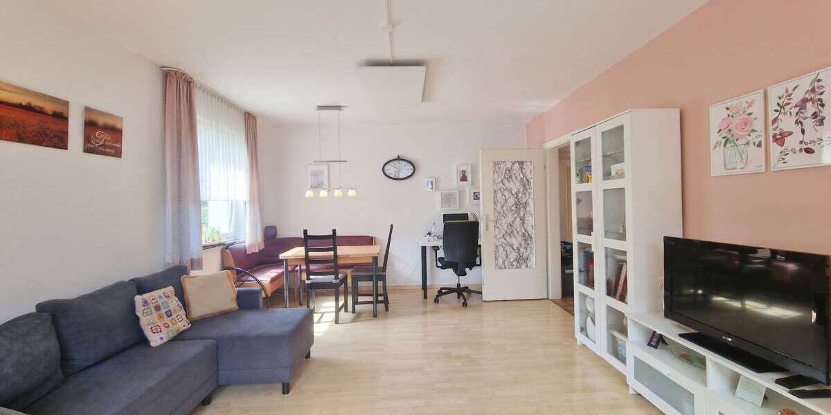 Etagenwohnung Essen Stadtbezirk VI - 3 Zimmer, 72 m&sup2;, 120.000&euro; | Angebot:27219325