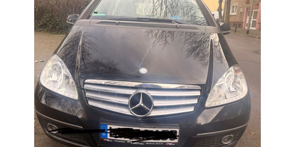 Mercedes-Benz A 160 220.000 km 2.450 &euro; Duisburg 47057