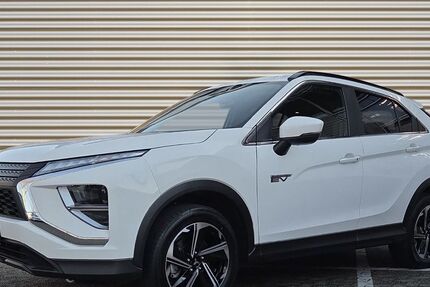 Mitsubishi Eclipse Cross 16.430 km 23.880 &euro; Duisburg 47059