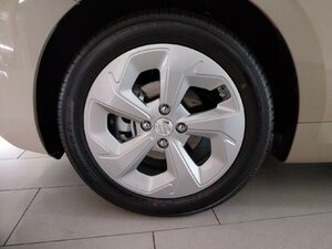 Suzuki Swift Dualjet Hybrid Comfort Kam ACC DAB+ 2.900 km 17.880 &euro; HAAN 42781