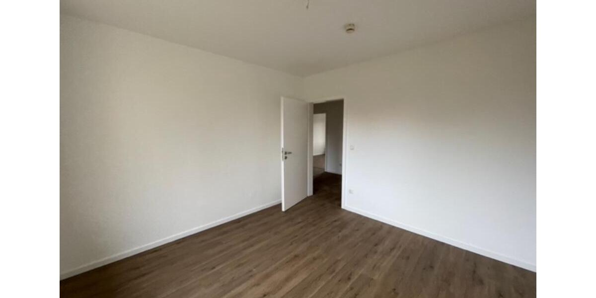 Etagenwohnung Duisburg Hamborn - 3 Zimmer, 70 m&sup2;, 580&euro; | Angebot:24870048