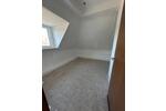 Dachgeschoßwohnung Duisburg Walsum - 2.5 Zimmer, 70 m&sup2;, 494&euro; | Angebot:23282116