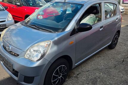 Daihatsu Cuore 97.000 km 3.950 &euro; Krefeld 47807