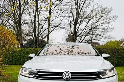 VW Passat Variant 291.000 km 9.499 &euro; Dusseldorf 40468