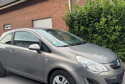 Opel Corsa 116.104 km 3.699 &euro; Gelsenkirchen 45881