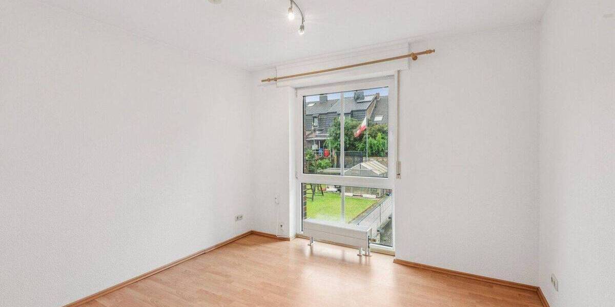 Etagenwohnung Krefeld-Hüls Hüls - 3 Zimmer, 79 m&sup2;, 259.900&euro; | Angebot:26486746