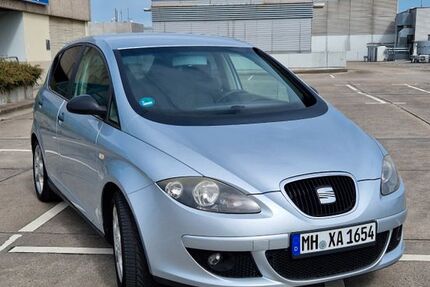 Seat Altea 229.968 km 2.199 &euro; Mülheim an der Ruhr 45472