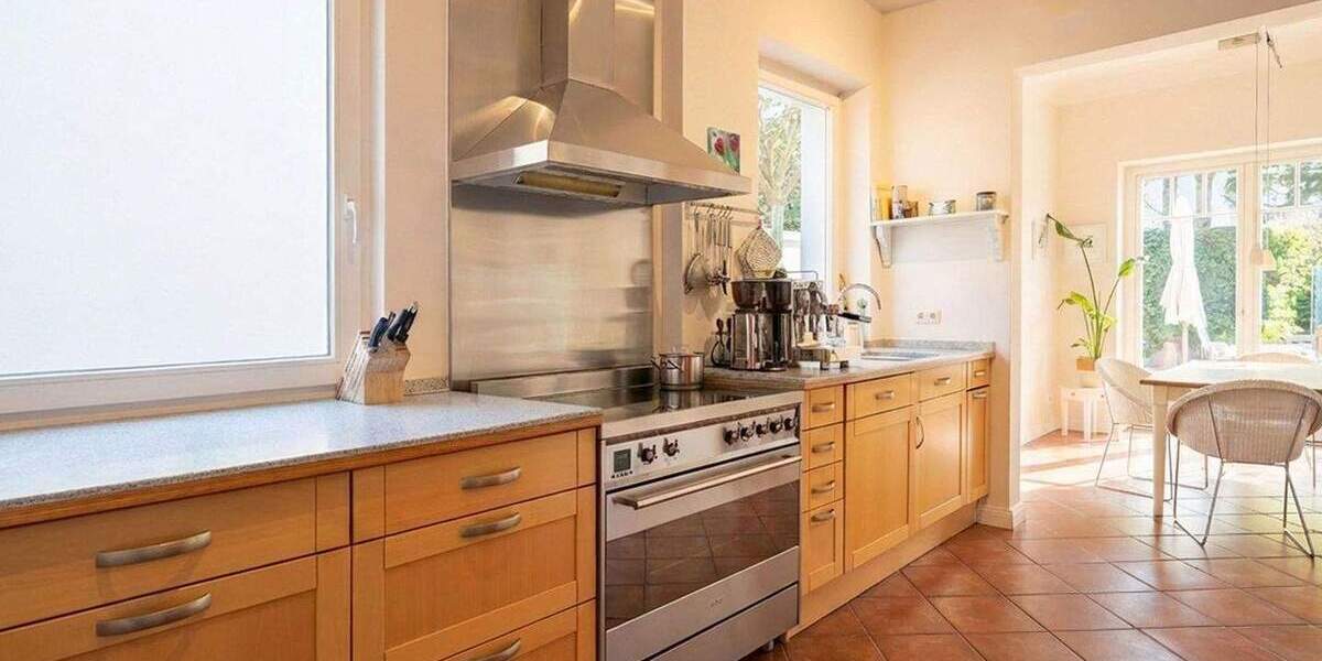 Einfamilienhaus Krefeld / Stadtmitte Stadtmitte - 7 Zimmer, 203 m&sup2;, 445.000&euro; | Angebot:25695268