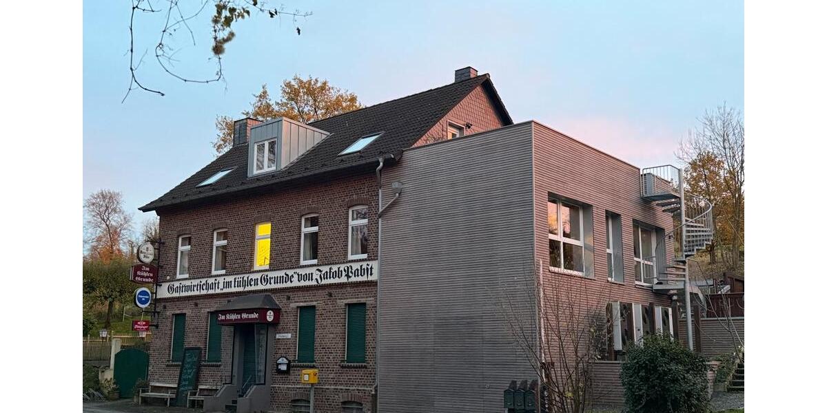 Dachgeschoßwohnung Haan - 3 Zimmer, 99 m&sup2;, 1.500&euro; | Angebot:25613653