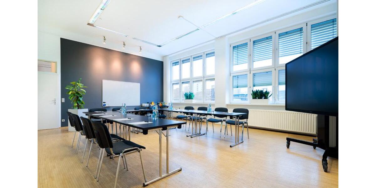 Gewerbeobjekt Düsseldorf Stadtbezirk 3 - 180&euro; | Angebot:25974306