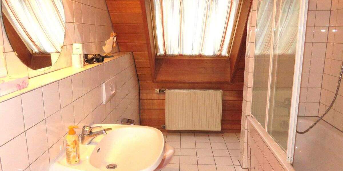 Einfamilienhaus Krefeld Verberg - 5 Zimmer, 171 m&sup2;, 557.000&euro; | Angebot:25879486