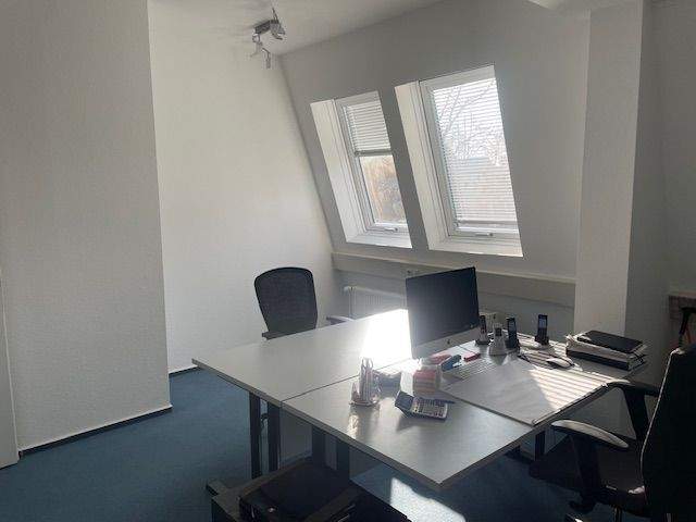 Gewerbeobjekt Mönchengladbach Eicken - 4 Zimmer, 121 m&sup2;, 972&euro; | Angebot:25665593