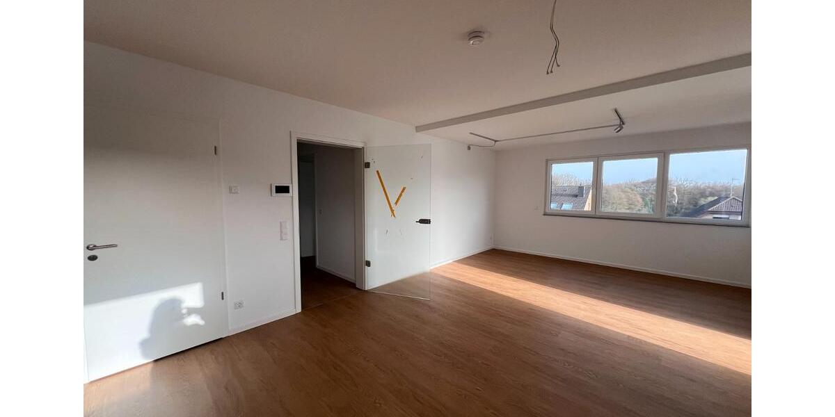 Etagenwohnung Burscheid - 4 Zimmer, 119 m&sup2;, 1.547&euro; | Angebot:26462832