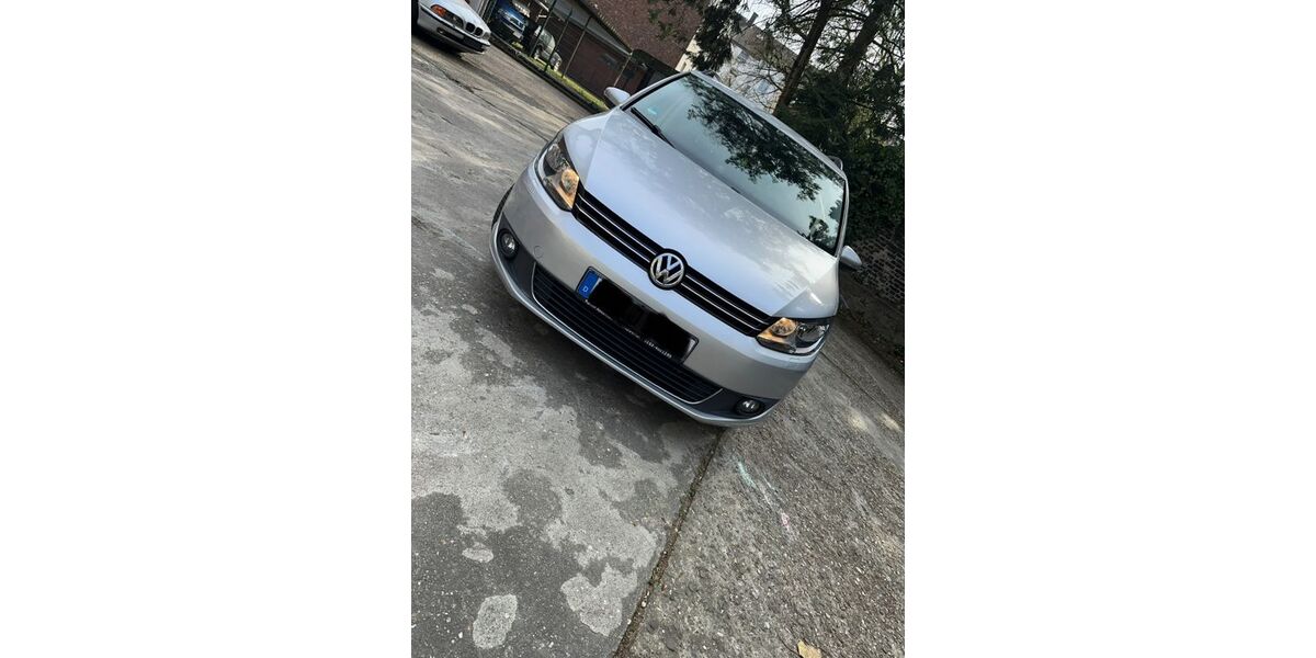 VW Touran 225.000 km 8.700 &euro; Wuppertal 42327