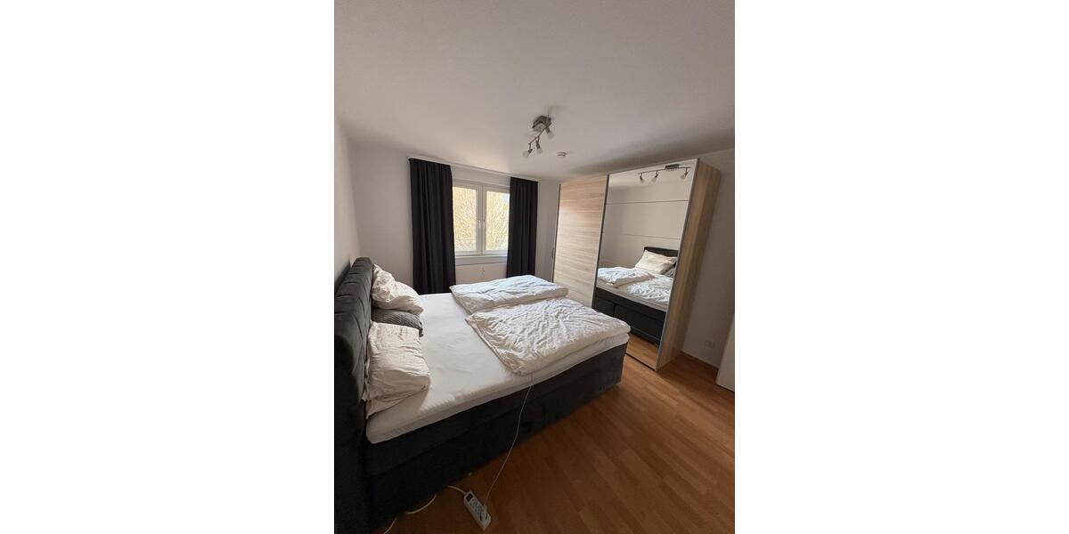Etagenwohnung Wuppertal Gemarkung Elberfeld - 2 Zimmer, 68 m&sup2;, 684&euro; | Angebot:25379989