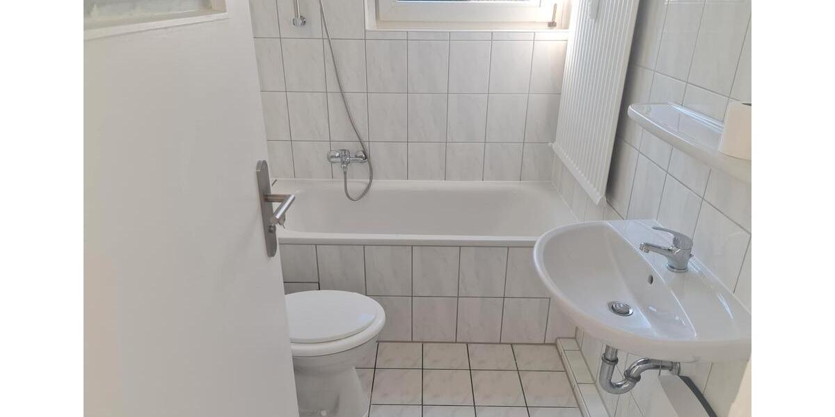 Etagenwohnung Duisburg Hamborn - 3 Zimmer, 57 m&sup2;, 400&euro; | Angebot:25782973