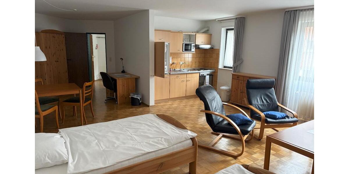 Etagenwohnung Essen Stadtbezirk II - 1 Zimmer, 50 m&sup2;, 470&euro; | Angebot:27541539