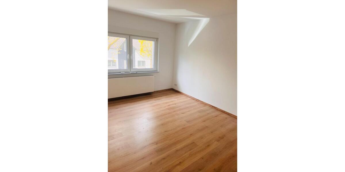 Etagenwohnung Oberhausen Rothebusch - 2 Zimmer, 65 m&sup2;, 950&euro; | Angebot:27572165
