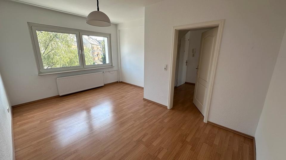 Etagenwohnung Düsseldorf Stadtbezirk 9 - 3 Zimmer, 80 m&sup2;, 1.250&euro; | Angebot:27554909