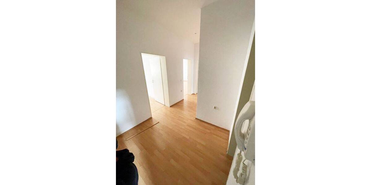 Etagenwohnung Oberhausen Altstadt-Mitte - 3 Zimmer, 65 m&sup2;, 445&euro; | Angebot:26474754