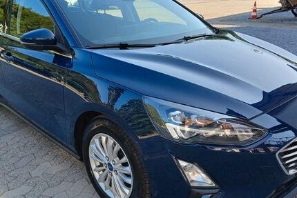 Ford Focus 166.000 km 8.950 &euro; Ratingen 40882