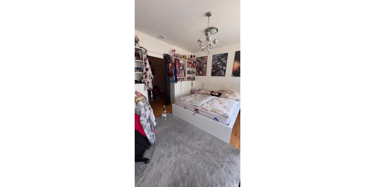 Etagenwohnung Neuss - 4 Zimmer, 85 m&sup2;, 280.000&euro; | Angebot:27197327