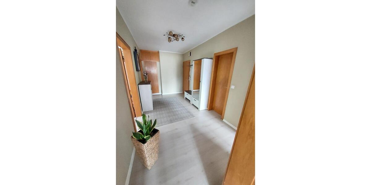 Dachgeschoßwohnung Moers Schwafheim - 3 Zimmer, 72 m&sup2;, 540&euro; | Angebot:26347760