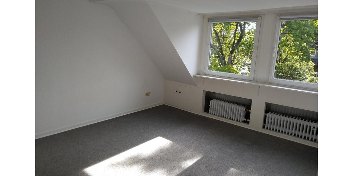 Dachgeschoßwohnung Neuss Augustinusviertel - 3 Zimmer, 47 m&sup2;, 530&euro; | Angebot:27577655