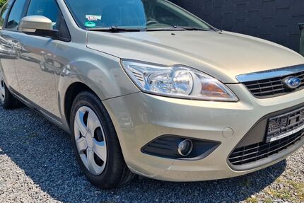 Ford Focus 195.000 km 1.490 &euro; Oberhausen 46145