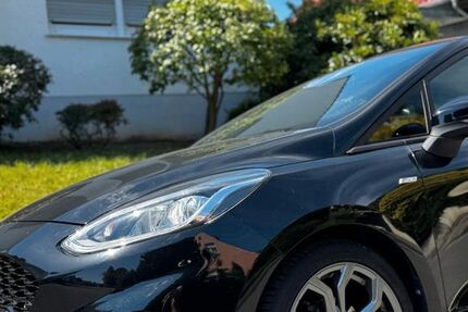 Ford Fiesta 40.900 km 10.900 &euro; Solingen 42719