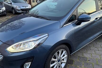 Ford Fiesta 113.000 km 8.499 &euro; Neuss 41462
