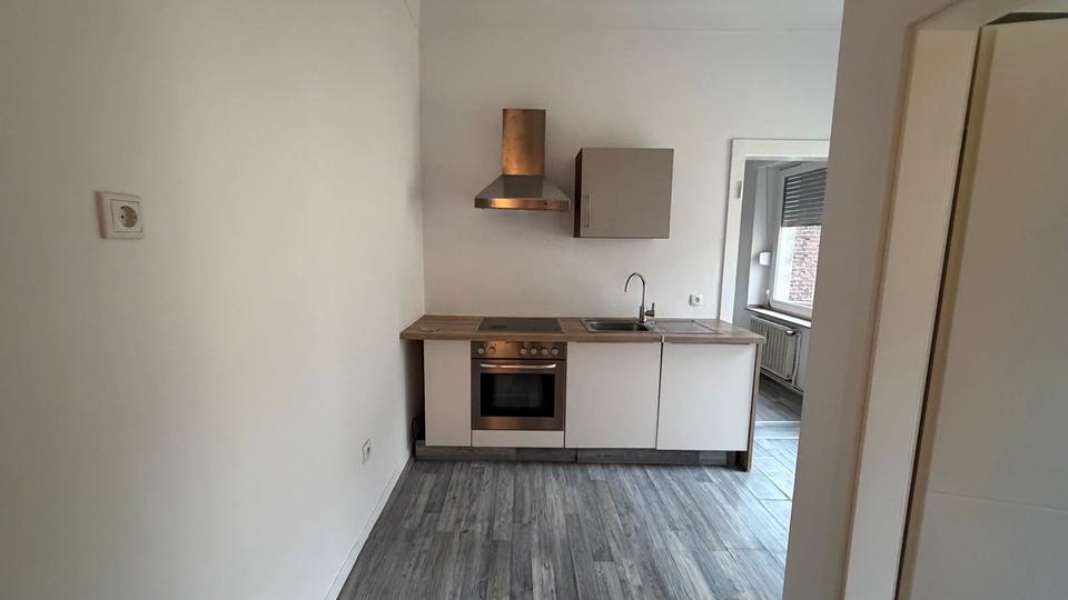 Etagenwohnung Krefeld - 2.5 Zimmer, 64 m&sup2;, 580&euro; | Angebot:24963315