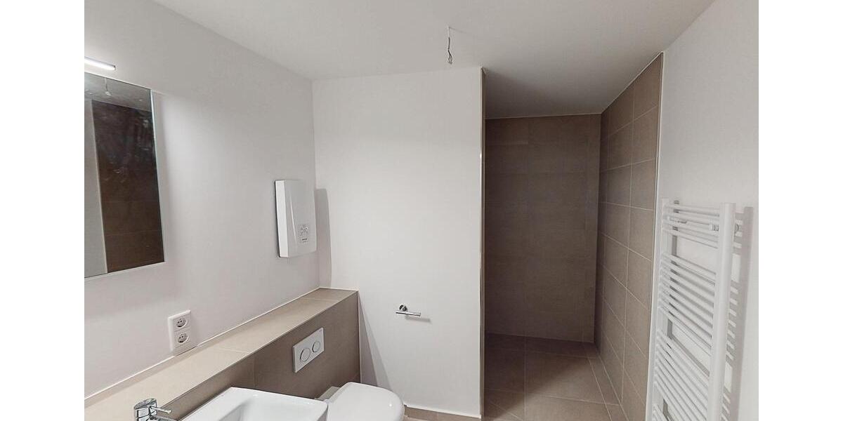 Erdgeschoßwohnung Düsseldorf Stadtbezirk 3 - 3 Zimmer, 95 m&sup2;, 1.775&euro; | Angebot:24877977