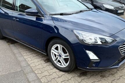 Ford Focus 164.400 km 6.980 &euro; Düsseldorf 40549