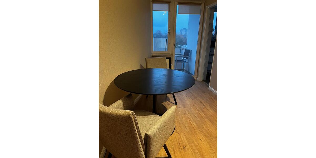 Etagenwohnung Düsseldorf Lörick - 1 Zimmer, 27 m&sup2;, 900&euro; | Angebot:25963999