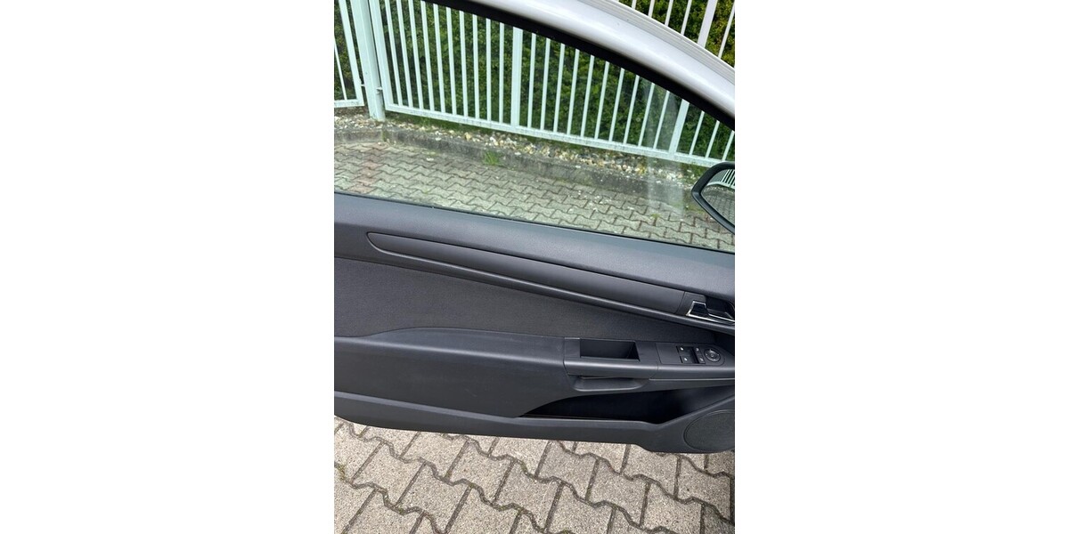 Opel Astra GTC J 175.000 km 4.000 &euro; Essen 45121