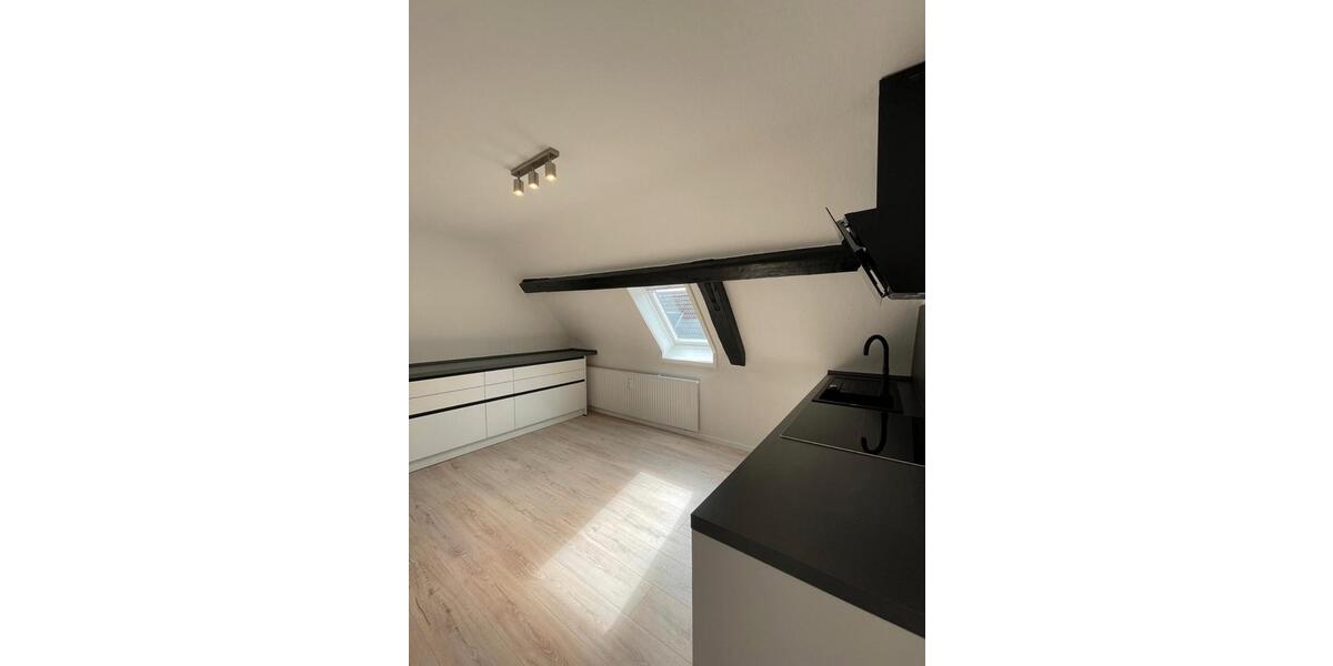 Dachgeschoßwohnung Krefeld Hüls - 2 Zimmer, 66 m&sup2;, 194.500&euro; | Angebot:26373846
