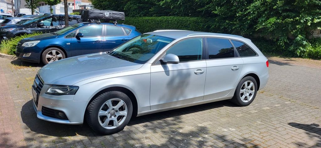 Audi A4 199.000 km 5.000 &euro; Sprockhövel 45549