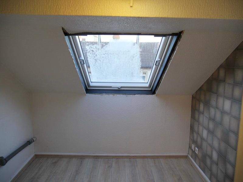 Etagenwohnung Duisburg Fahrn - 3 Zimmer, 75 m&sup2;, 500&euro; | Angebot:25899325