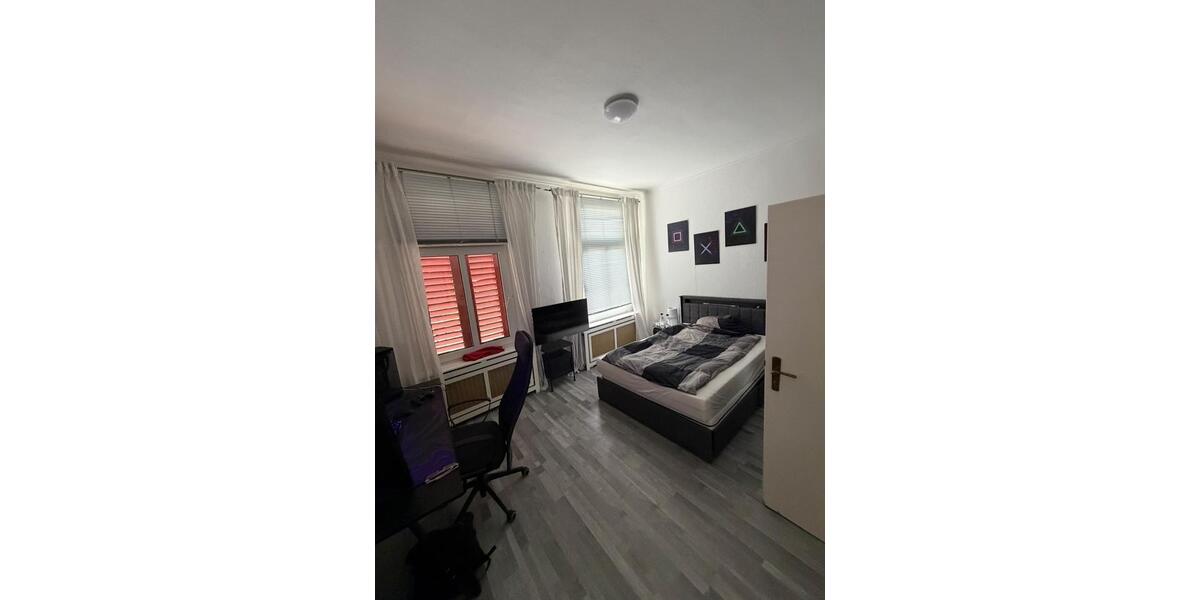 Einfamilienhaus Remscheid Reinshagen - 10 Zimmer, 250 m&sup2;, 425.000&euro; | Angebot:27519774