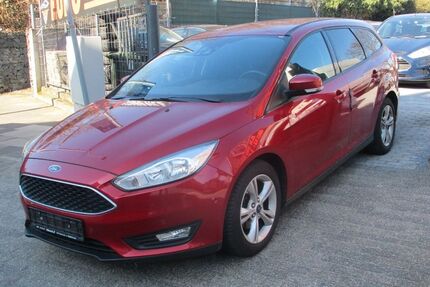 Ford Focus 100.000 km 7.999 &euro; Oberhausen 46149