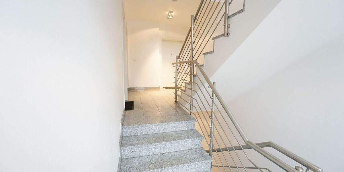 Etagenwohnung Krefeld / Uerdingen Uerdingen - 3 Zimmer, 95 m&sup2;, 398.000&euro; | Angebot:25800730