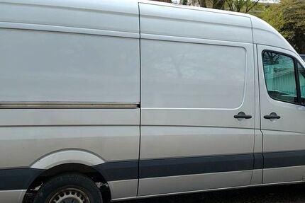 VW Crafter 206.210 km 8.500 &euro; Krefeld 47799
