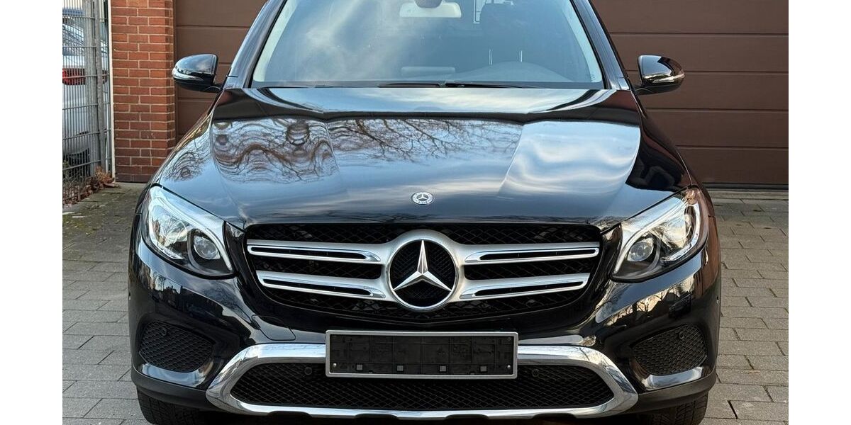 Mercedes-Benz GLC 220 111.125 km 24.490 &euro; Duisburg 47138