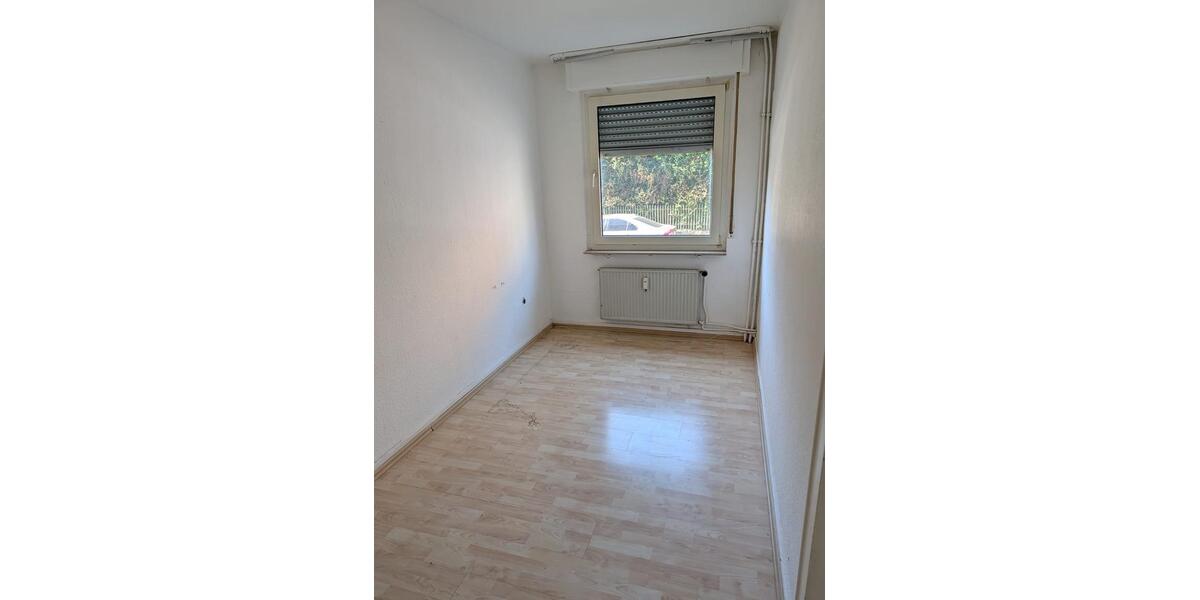 Erdgeschoßwohnung Duisburg Mittelmeiderich - 2.5 Zimmer, 52 m&sup2;, 450&euro; | Angebot:27541053