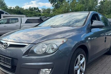Hyundai i30 214.000 km 2.950 &euro; Bottrop 46238