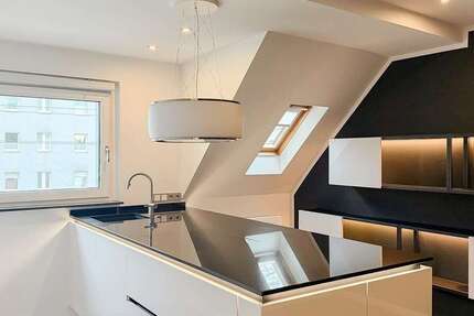 Wohnung Düsseldorf / Unterrath Unterrath - 2 Zimmer, 95 m&sup2;, 1.450&euro; | Angebot:25820849