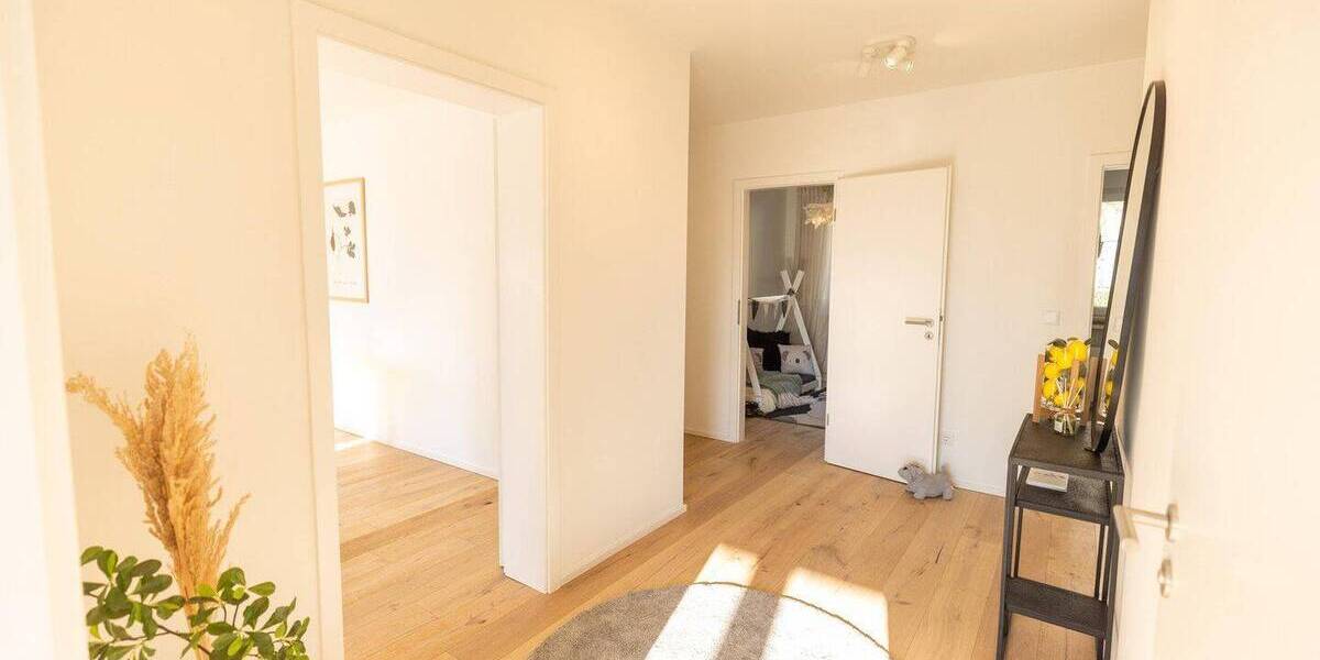 Etagenwohnung Düsseldorf Unterbach - 3 Zimmer, 91 m&sup2;, 1.495&euro; | Angebot:26470985