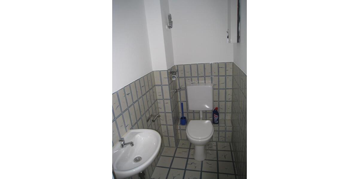 Dachgeschoßwohnung Hilden Kalstert - 2 Zimmer, 90 m&sup2;, 1.170&euro; | Angebot:26444568