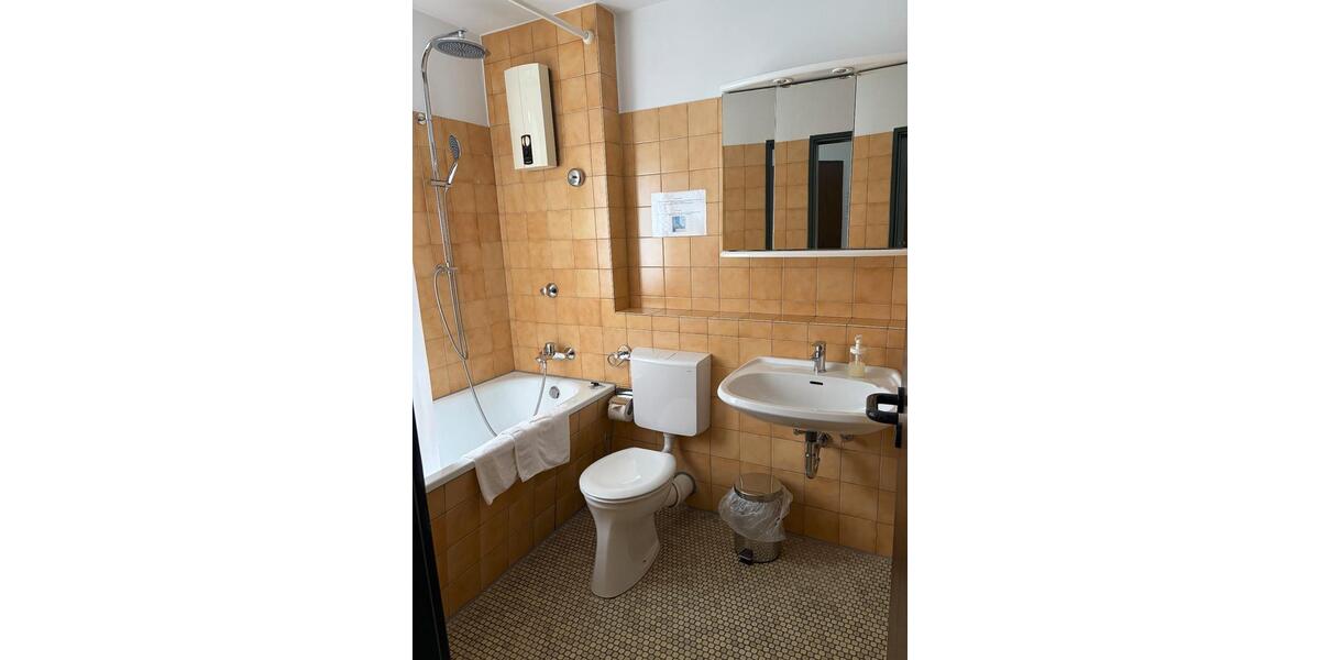 Etagenwohnung Essen Stadtbezirk II - 1 Zimmer, 50 m&sup2;, 470&euro; | Angebot:27541539